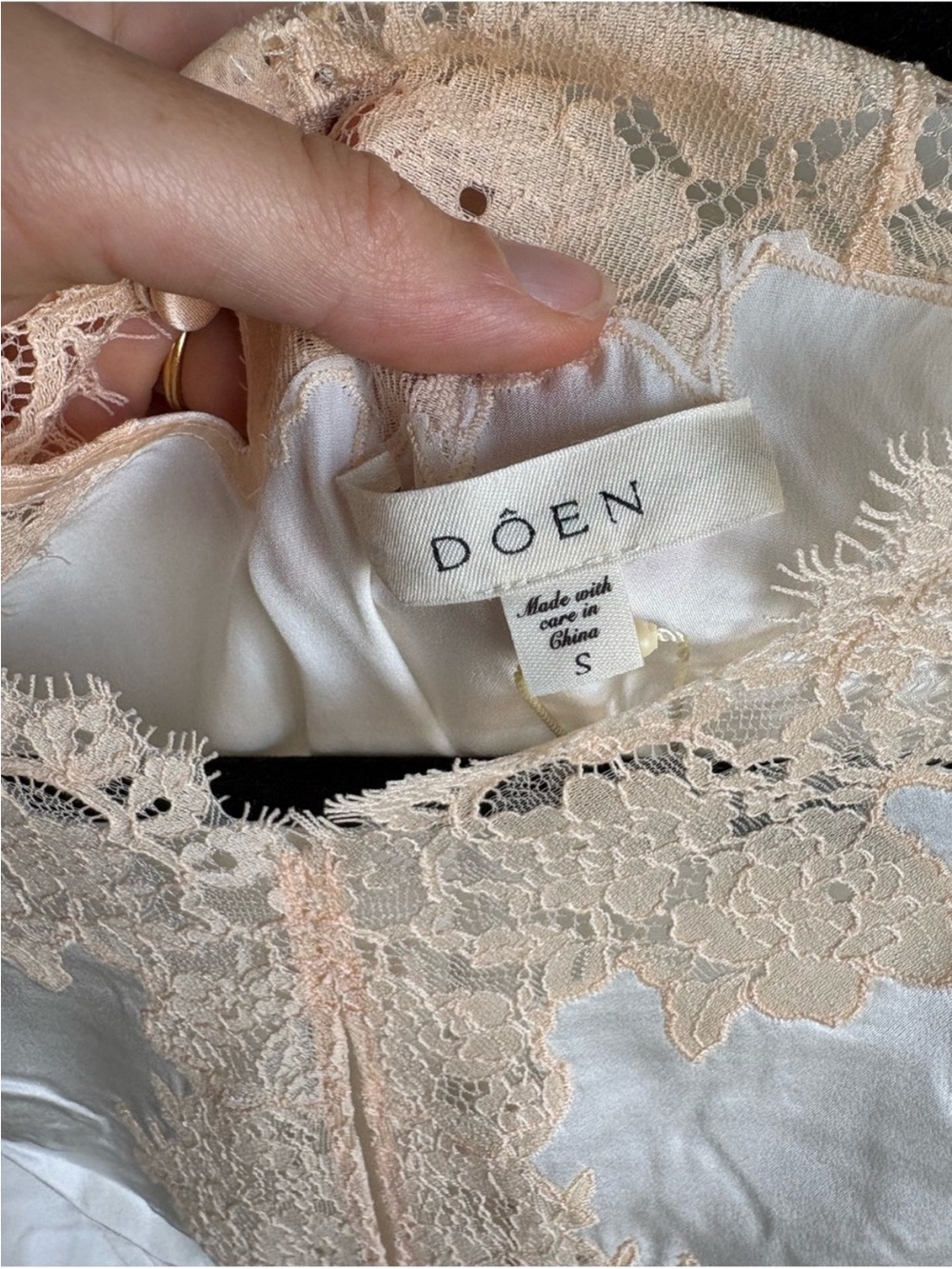 Brand New Junia Dress - Picture 4 of 6